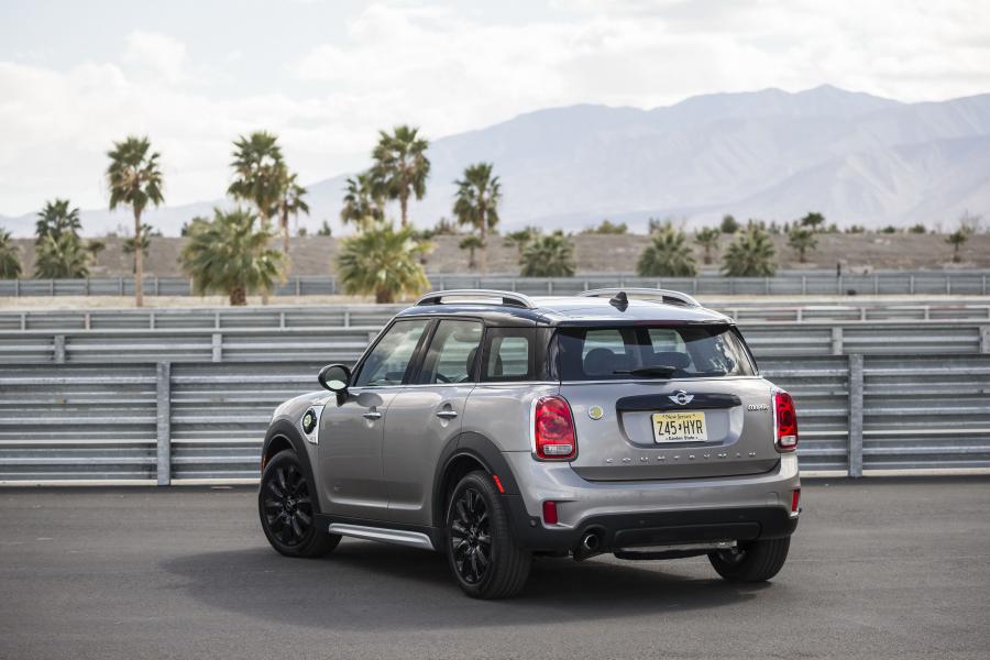  Mini Cooper S E Countryman ALL4 (F60) 2017 года  (NA) (фото 3 из 6)